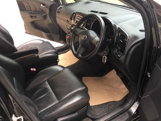 2005 TOYOTA WISH 2.0Q สีดำ รถขับดีมากเครื่องเกียร์ช่วงล่างสมบูรณ์
