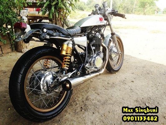 SR 400 แต่ง CAFE ถัง WM สวยๆ ซิ่งๆ ราคา 59000 ด่วนๆ SR 400 แต่ง CAFE ถัง WM สวยๆ ซิ่งๆ ราคา 59000 ด่วนๆ