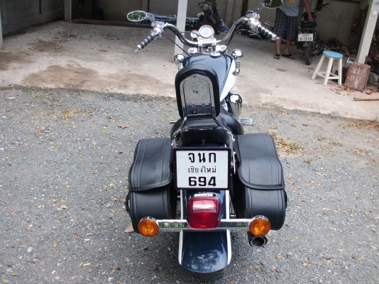 ขาย shadow 1100 cc ปี 95 สเปคยุโรป ทะเบียนแท้ ภาษีเต็ม เครื่องดีมาก ของเหลวไหม่ ยางขอบขาว