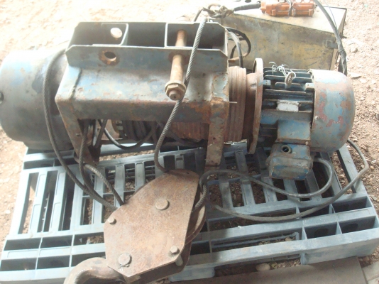 ขายรอกไฟฟ้า สลิง 3 ตัน