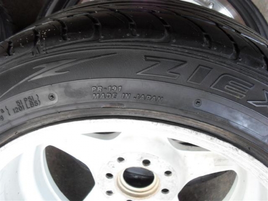 ขายล้อ16*7.5 พร้อมยาง 7900