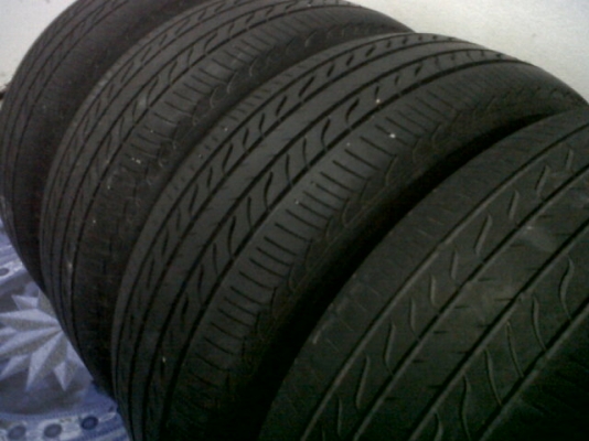 ขายยางMichelinn Primacy LC 225/60R16 ปี 43/09