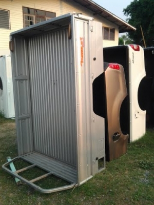 กระบะท้าย