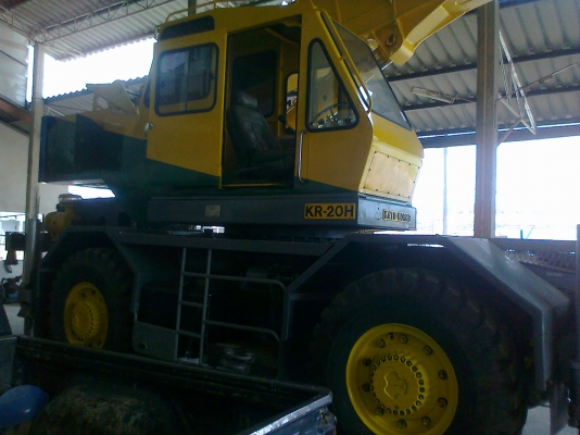 ขายรถเครน 4 ล้อ Kato