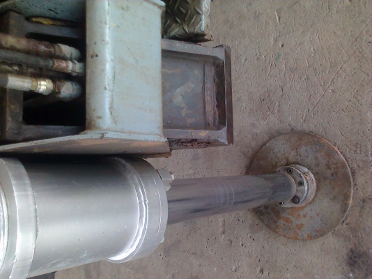 ขายรถเครน 4 ล้อ Kato