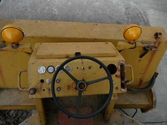 DYNAPAC CA25 10 ตันเพลาเดียว เครื่องแน่น ปั๊มแรง มีเล่มทะเบียน DYNAPAC CA25 10 ตันเพลาเดียว เครื่องแน่น ปั๊มแรง มีเล่มทะเบียน