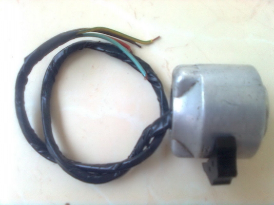 ขายสวิทช์แฮนด์ C92,C95 1ข้าง ขายสวิทช์แฮนด์ C92,C95 1ข้าง