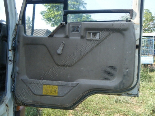 รถบรรทุก 6 ล้อดั๊มพ์  ยี่ห้อ MITSUBISHI รุ่น FUSO