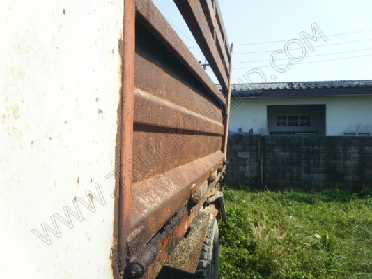 รถบรรทุก 6 ล้อดั๊มพ์  ยี่ห้อ MITSUBISHI รุ่น FUSO