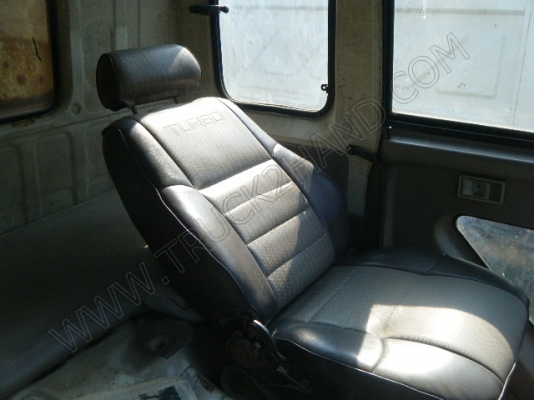 รถบรรทุก 6 ล้อดั๊มพ์  ยี่ห้อ MITSUBISHI รุ่น FUSO