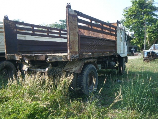 รถบรรทุก 6 ล้อดั๊มพ์  ยี่ห้อ MITSUBISHI รุ่น FUSO