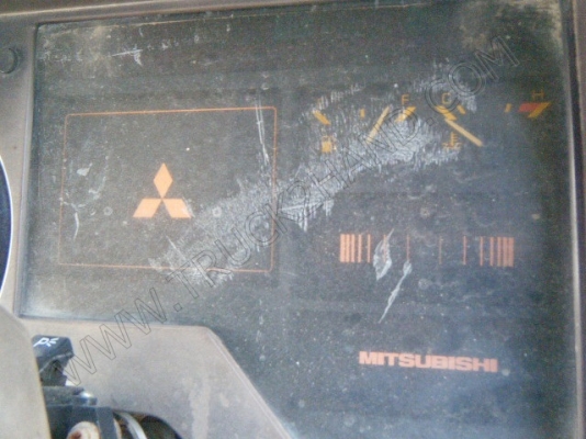 รถบรรทุก 6 ล้อดั๊มพ์  ยี่ห้อ MITSUBISHI รุ่น FUSO