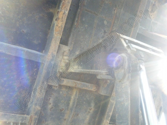 รถบรรทุก 6 ล้อดั๊มพ์  ยี่ห้อ MITSUBISHI รุ่น FUSO