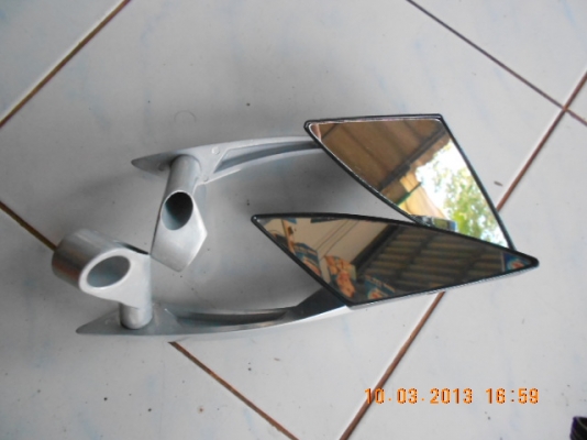 ขายอะหลั้ยแต่ง KSR นิดหน่อยครับ