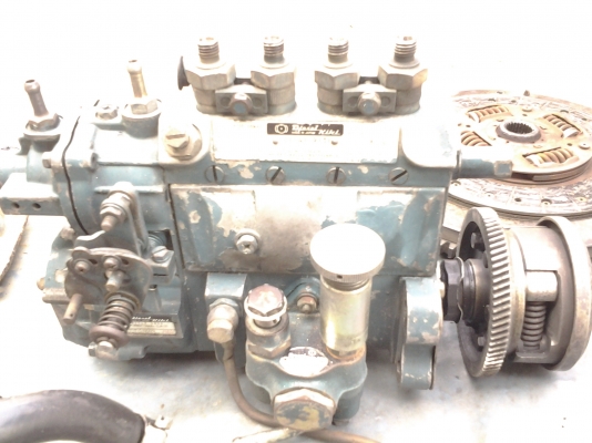 JOECLASSIC..ขายเครื่องsd23ยกเครื่องมีใบคุมช่างไม่มีเวลาประกอบ..หรือขายแยกชิ้นส่วนทุกชิ้นสนใจชิ้นไหนให้โทรสอบฤาม..เอาไปประกอบใช้งานได้เล ย  ราคาฤกกว่าเชียงกงแน่นอนด่วนๆยินดีจัดส่งทั่วประเทศ..