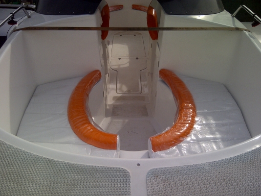 เรือไฟเบอร์กลาส 26 ฟุต เรือไฟเบอร์กลาส 26 ฟุต