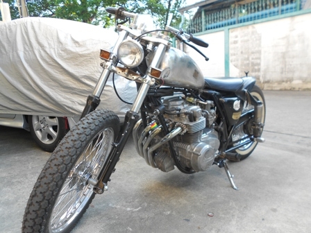 ขาย cb550  เครื่องสดมากวิ่งดี รถพร้อมใช้ no book