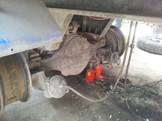 ขายหางพื้นเรียบ12 เมตรเพลาโบกี้ 220,000 บาท