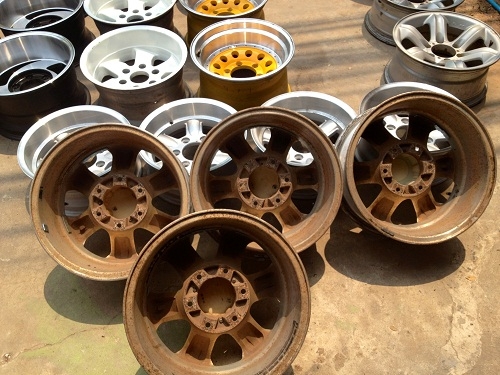 ขายล้อเล็บเหยี่ยวแท้ Isuzu ขอบ 16 สภาพเดิมๆ ชุดที่ 2 ขายล้อเล็บเหยี่ยวแท้ Isuzu ขอบ 16 สภาพเดิมๆ ชุดที่ 2