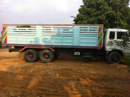ขายรถดั้มยาว7เมตร50 เพลาเดียว พร้อมใช้