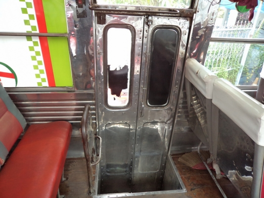 ขายรถบัส สภาพดี ขายรถบัส สภาพดี