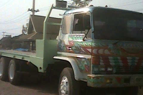 ขายสิบล้อเทเลอร์ HINO F17 วางเครื่อง HO7C 185 แรง 2 เพลา ทะเบียนพร้อม