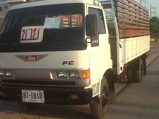 ขายรถ 6 ล้อ Hino FC 120 แถวสี่แยกราหุล เพชรบูรณ์