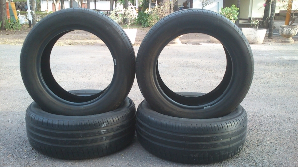 ยาง มิชลิน Pilot Sport 3  215 / 55 / ZR16  4 เส้น 2,800 โทร 0863865467