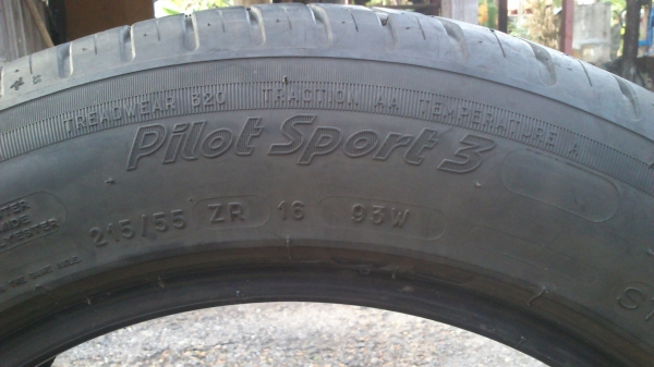 ยาง มิชลิน Pilot Sport 3  215 / 55 / ZR16  4 เส้น 2,800 โทร 0863865467