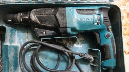 สว่านโรตารี่3ระบบMAKITAรุ่นHR2611FT ระบบAVT แท้ ถูก ครับ สว่านโรตารี่3ระบบMAKITAรุ่นHR2611FT ระบบAVT แท้ ถูก ครับ