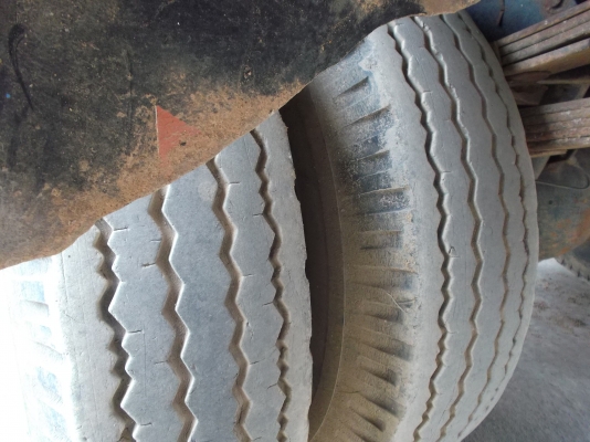 ขายด่วนรถ6ล้อกลาง115ดรั้มเกษตรยาว4.20ม