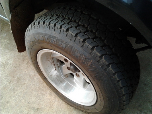 ***ขายแล้วครับขอบคุณ Truck2hand ขาย กระบะแค็ป มังกรทอง 2.5 แป๊ะยิ้ม ปี38/95 ภายในสวย แอร์เย็น พาวเวอร์ CD ล้อแม็ก ยกสูงนิดๆ สีดี กระบะไม่ผุ คัสซีสวย พร้อมใช้ ราคาต่อรองได้ครับ