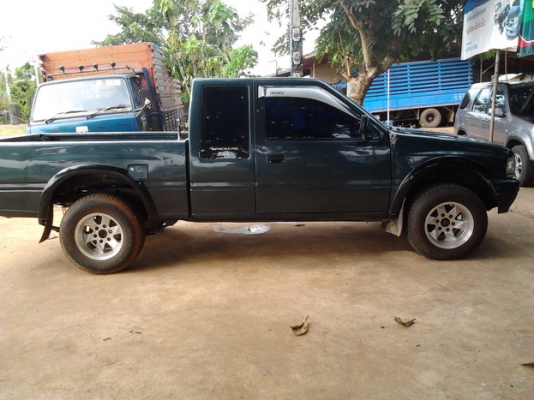 ***ขายแล้วครับขอบคุณ Truck2hand ขาย กระบะแค็ป มังกรทอง 2.5 แป๊ะยิ้ม ปี38/95 ภายในสวย แอร์เย็น พาวเวอร์ CD ล้อแม็ก ยกสูงนิดๆ สีดี กระบะไม่ผุ คัสซีสวย พร้อมใช้ ราคาต่อรองได้ครับ