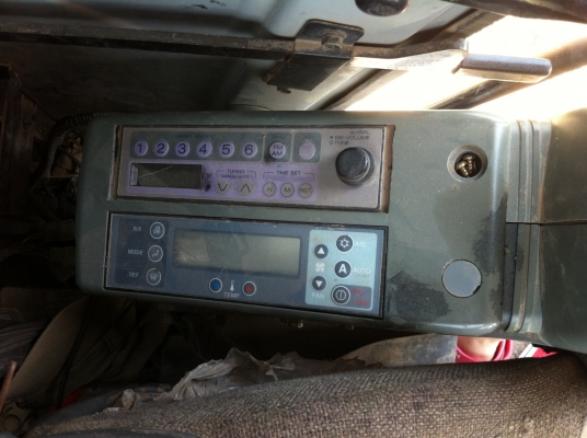 ขาย KOBELCO SK135SR รถเก่านอก ไม่เคยใช้งานในไทย