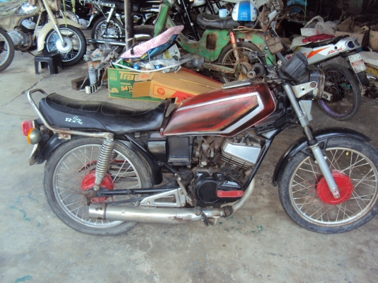 ขายรถยามาฮ่า R S K มีทะเบียน ชุดโอน เครื่องดีแน่ สนใจติดต่อสรกฤช 081-8478107