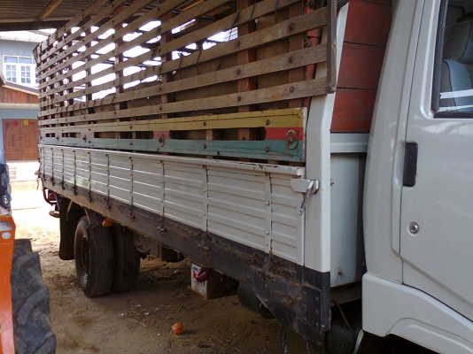 (ลดราคาลงอีก)ขาย HINO FC 120 เครื่องดี แชชซีสวยมาก ยาว 5.5 เมตร รถพร้อมใช้ เอกสารพร้อมโอน (ลดราคาลงอีก)ขาย HINO FC 120 เครื่องดี แชชซีสวยมาก ยาว 5.5 เมตร รถพร้อมใช้ เอกสารพร้อมโอน