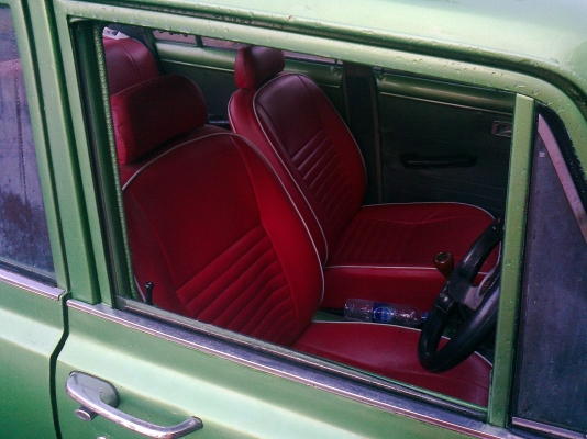 ขายรถยนต์