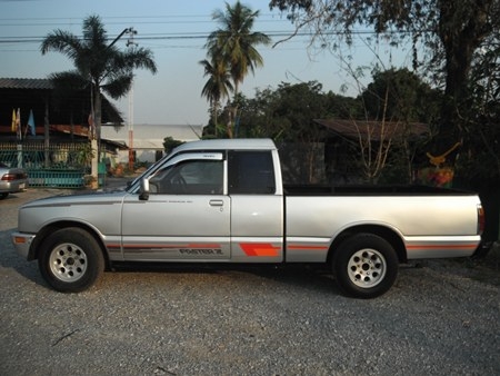 ขาย ISUZU, KB 2500 เครื่องดี ครัซซีสวย สภาพดีมาก คืนสภาพให้รถครบถ้วน