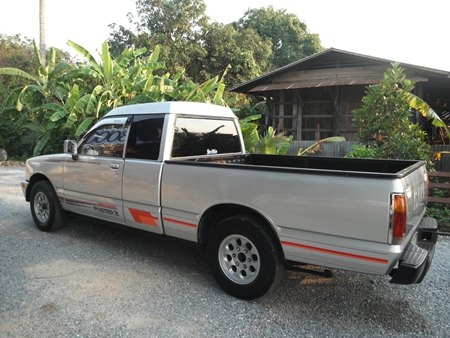 ขาย ISUZU, KB 2500 เครื่องดี ครัซซีสวย สภาพดีมาก คืนสภาพให้รถครบถ้วน