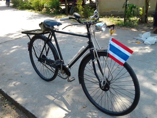 ขาย จักรยานโบราณ สวยๆ ถูก ๆ ครับ ราคา 7000ซื้ออุปกรมาไส่ครบแล้ว ขาย จักรยานโบราณ สวยๆ ถูก ๆ ครับ ราคา 7000ซื้ออุปกรมาไส่ครบแล้ว