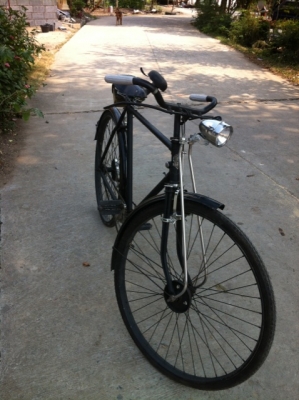 ขาย จักรยานโบราณ สวยๆ ถูก ๆ ครับ ราคา 7000ซื้ออุปกรมาไส่ครบแล้ว ขาย จักรยานโบราณ สวยๆ ถูก ๆ ครับ ราคา 7000ซื้ออุปกรมาไส่ครบแล้ว