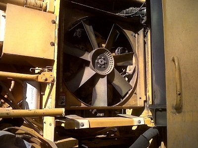 ขายรถตัดอ้อย CAMECO ปี 99 ขายรถตัดอ้อย CAMECO ปี 99