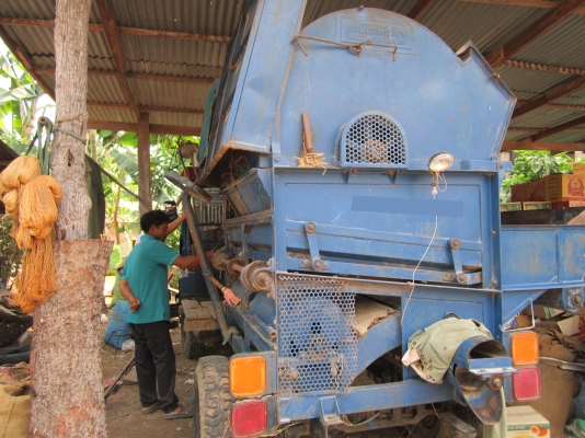 ขายรถ นวดข้าวเกษตรพัฒนา รุ่นสิงห์เปลือยจัมโบ้ 5ฟุตขยาย ปี 43 สภาพสวย พร้อมใช้งาน