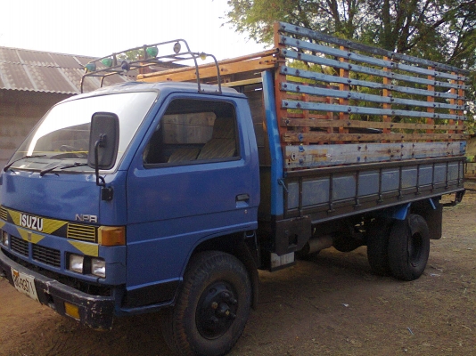 ขาย NPR 58L เครื่อง 110 เฟือง F หน้า-หลัง เครื่องดี แชชซีสวยครับ