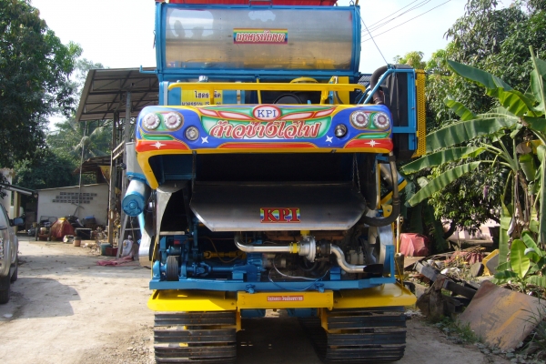 รถเกี่ยวข้าว ปี 51