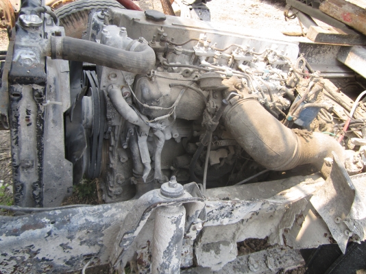 NPRดั้มหัวการ์ตูน-120แรง-รถห้าง-สำหรับนักปั้น