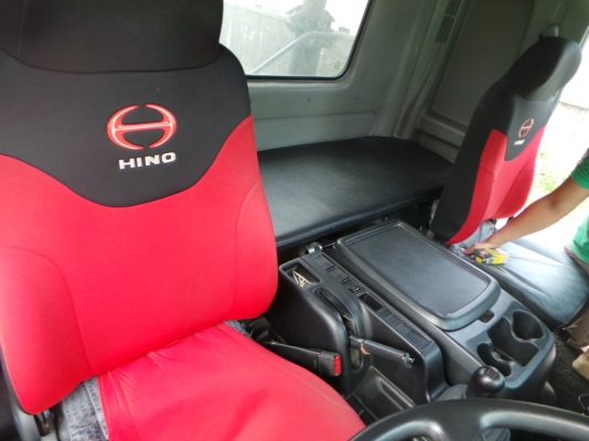 HINO  500 ปี 54 มือเดียวออกห้าง ใช้งานน้อยไม่เคยเกิดอุบัติเหตุค่ะ