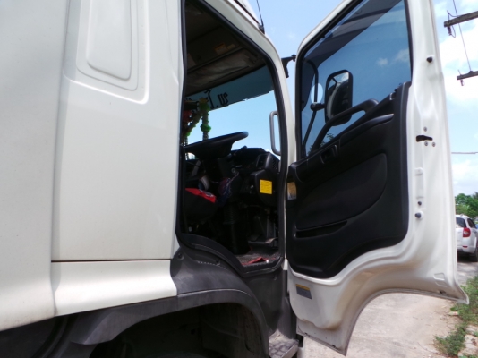 HINO  500 ปี 54 มือเดียวออกห้าง ใช้งานน้อยไม่เคยเกิดอุบัติเหตุค่ะ