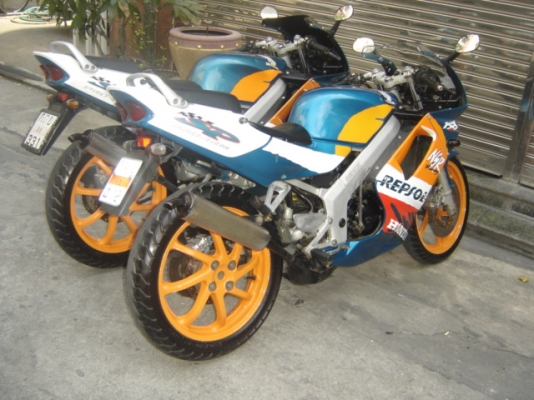 ขายด่วน NSR 150 SP สวยมาก สีเขียวส้ม ราคา 39900  รถอยู่ที่    ไปรษณย์  ยานนาวา กทม ติดต่อคุณ เจ โทร. 0808051985