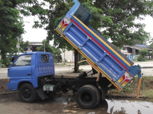 ต้องการขาย ISUZU ดั้ม (เจ้าของรถขายเอง) พร้อมโอน ราคาต่อรองได้ (อยากขาย)